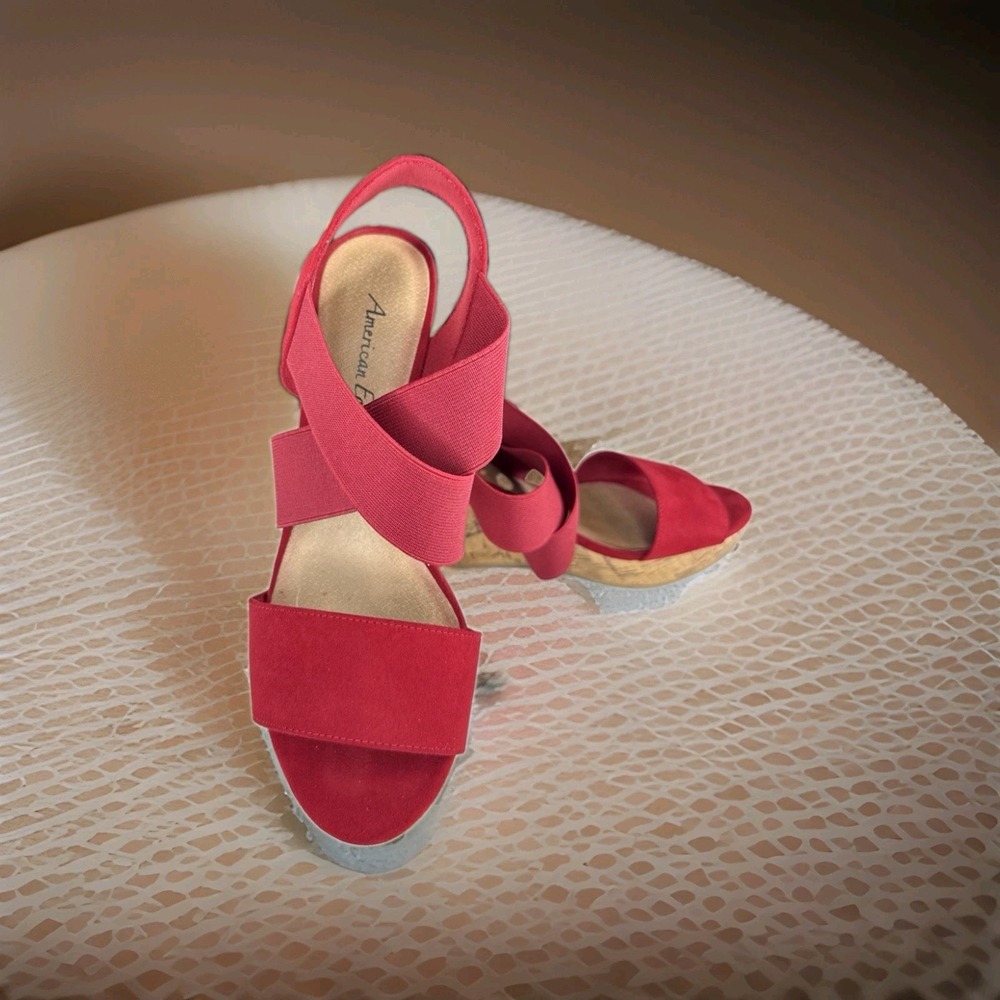 American Eagle Women's Red Strappy Wedge Sandals Leather Cork Platform Size 8.5